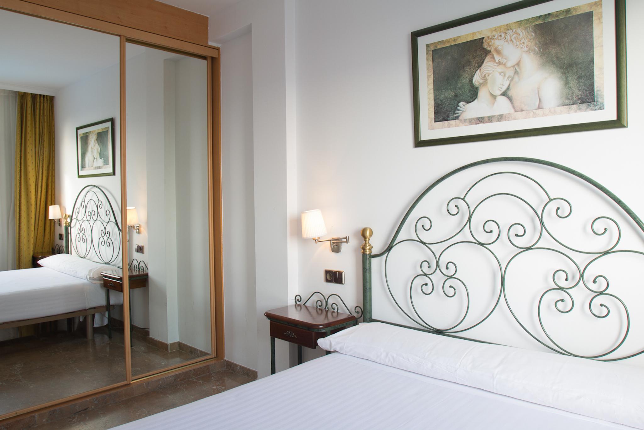 Hotel Port Sitges Bagian luar foto