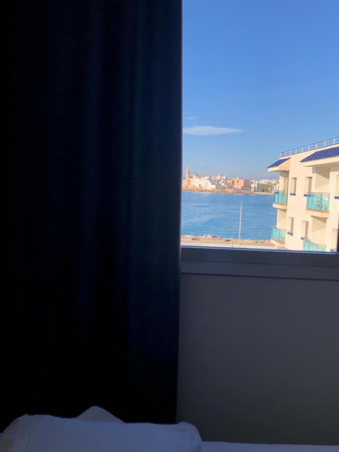 Hotel Port Sitges Bagian luar foto